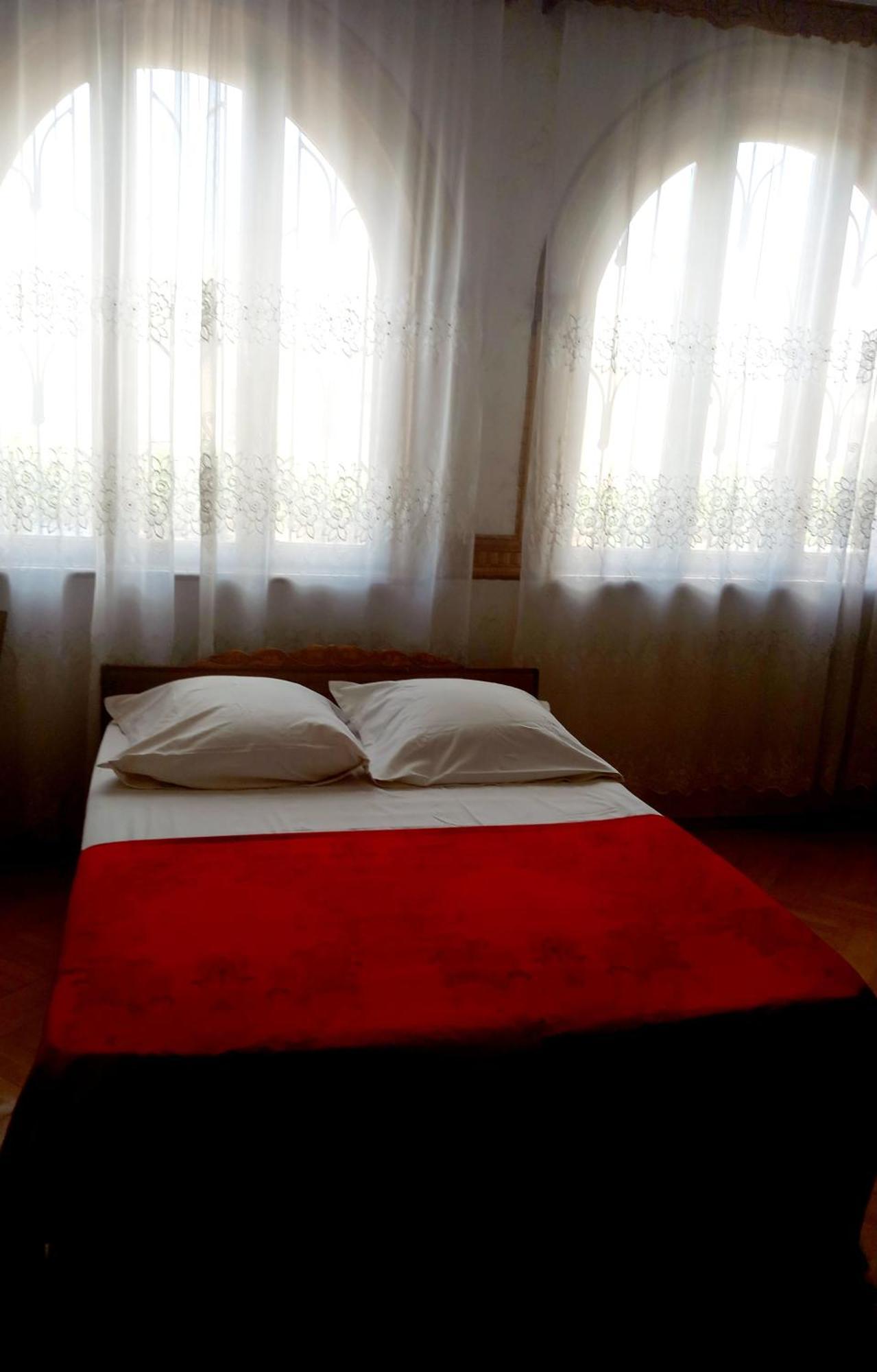 Hotel Guli Gori Exterior foto